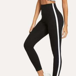 Black Leggings With White Stripe